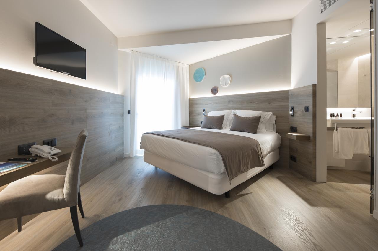 Hotel & Spa Terraza 4 Sup Roses Ngoại thất bức ảnh